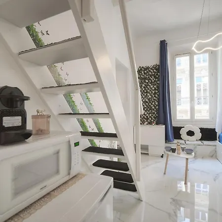 Agreable Rue Anibes-hyper Centre A0b211 Cannes