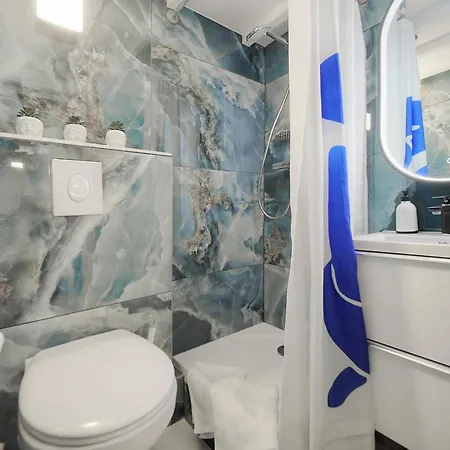 Apartment Agreable Rue Anibes-hyper Centre A0b211 *