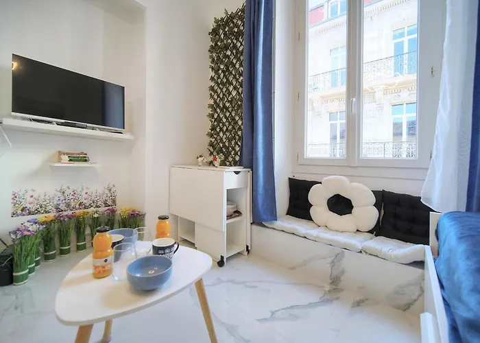 Agreable Rue Anibes-hyper Centre A0b211 * Cannes